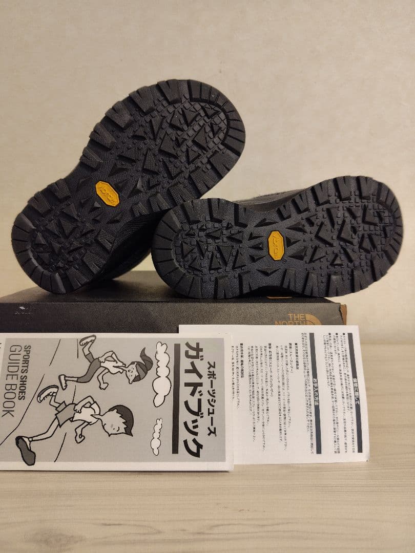 THE NORTH FACE Nuptse　　ウールブラック23センチ