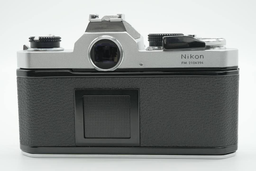 【中古】Nikon FM シルバーボディ フィルム一眼レフカメラ