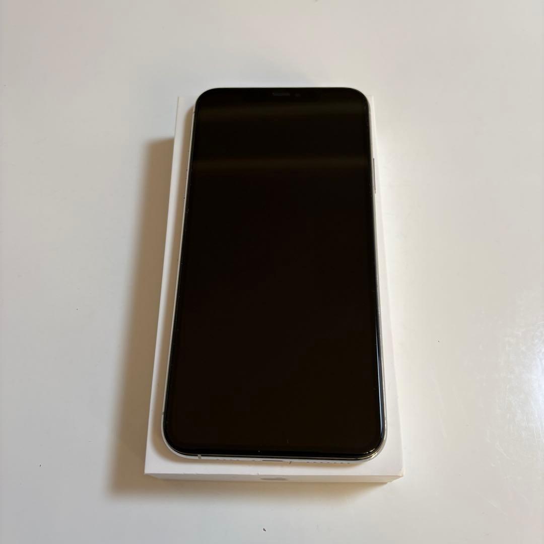 【上美品】iPhone 11 Pro Max 本体 256GB SIMフリー