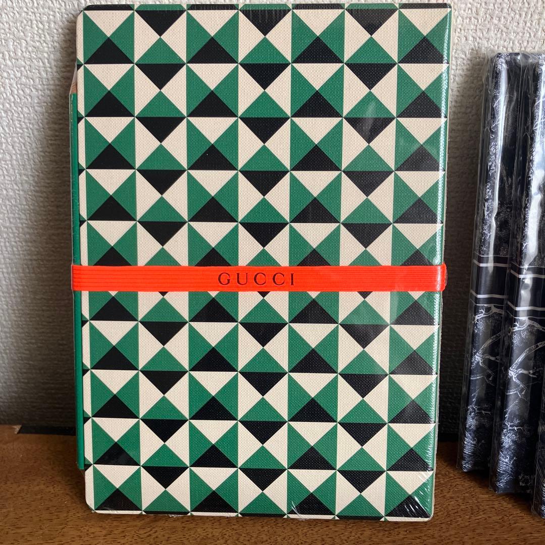 GUCCI CHRISTIAN DIOR ノベルティノート 8冊セット