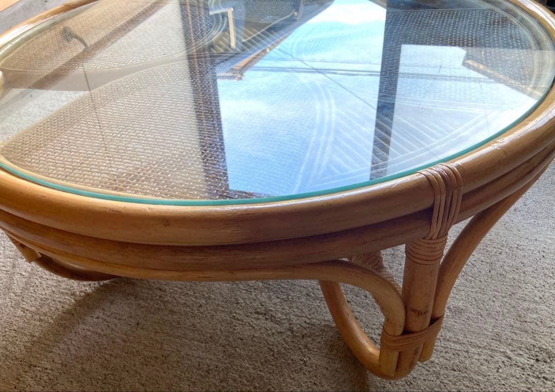 天然素材　ガラス天板　籐ラタンテーブ サイド 丸テーブル　昭和レトロ おしゃれ