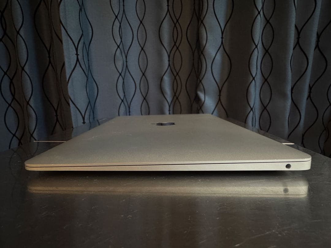 MacBook本体 Apple MacBook Air M1 2TB 16gb