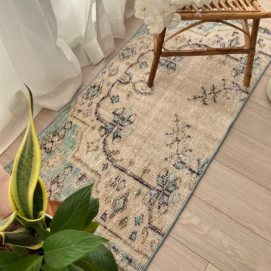 スカイブルー✳︎53×108✳︎額縁Design アイボリー　トルコヴィンテージラグ