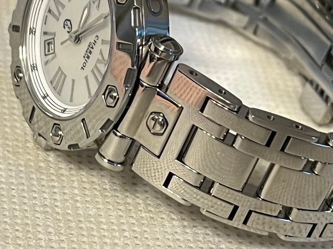 シャリオール　レディス腕時計ロトンシリーズの腕時計　新品未使用品に近い　稼働品