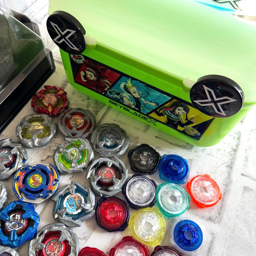【まとめ売り】ベイブレードX エクストリームスタジアム＆ベイセット　おもちゃ