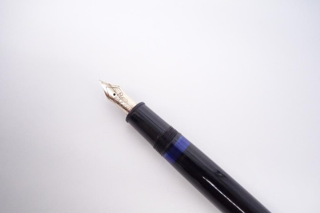 Mont Blanc モンブラン マイスターシュトゥック 146 ブラック