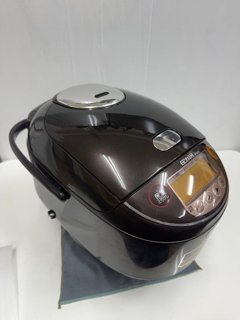 ZOJIRUSHI NP-ZF18 圧力IH炊飯ジャー