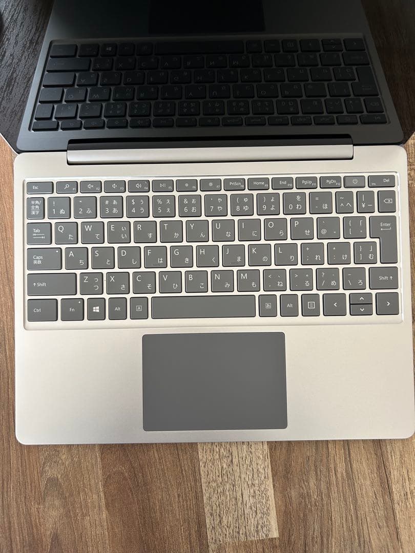 MicrosoftSurfaceLaptop 本体 ACアダプター付 値下げ中‼️