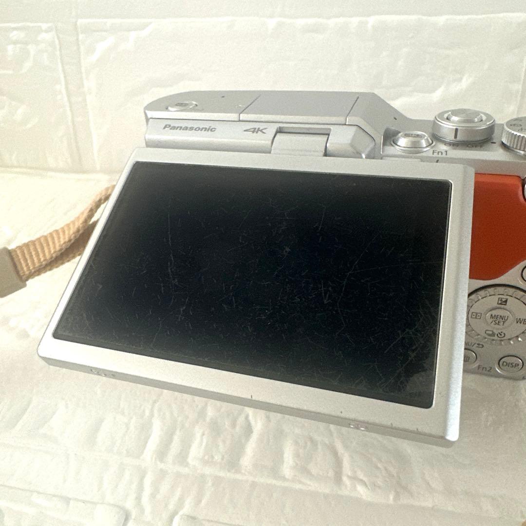 【本日のみ値下げ】　LUMIX DC-GF9 ミラーレス一眼カメラ