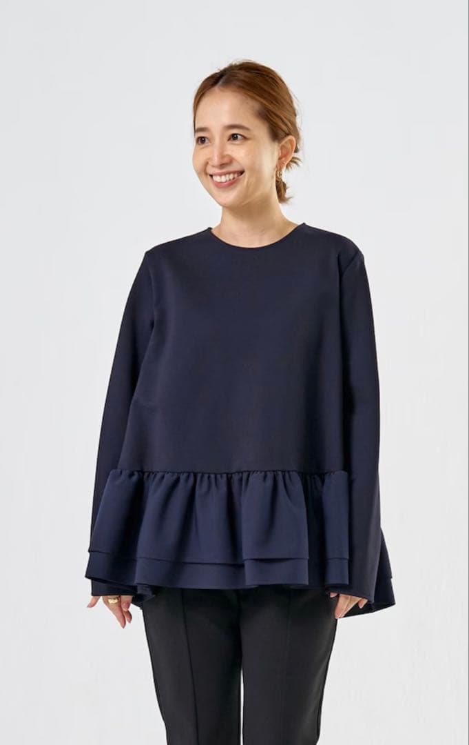 yori⭐︎美品 ぬくぬく ヘムダブル ティアードブラウス36 ブラック2025年