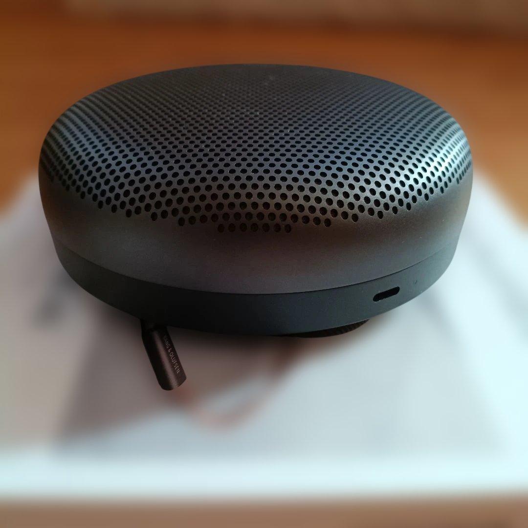 B&O Beosound A1 2nd Genワイヤレススピーカー