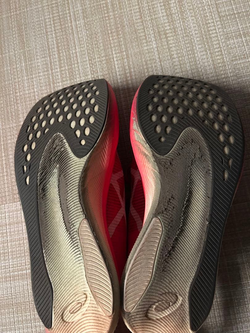 ASICS メタスピードスカイプラス