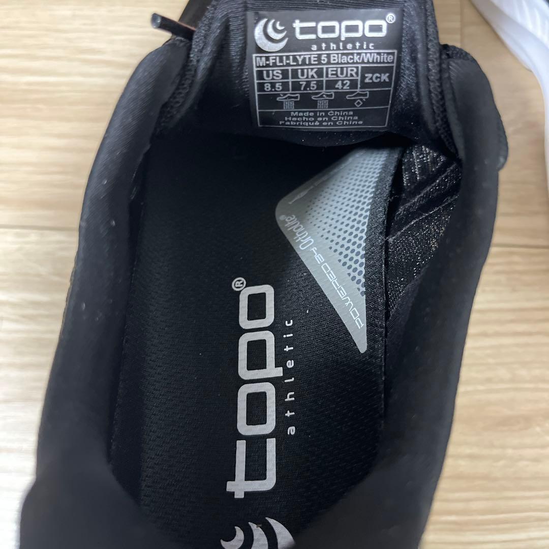 新品未使用Topo FLI-LYTE 5 メンズランニングシューズ26.5cm