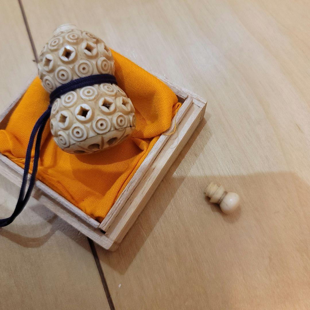 根付 瓢箪 香入 腰提 骨董 アンティーク 緒締 煙管 煙草 彫刻 印籠