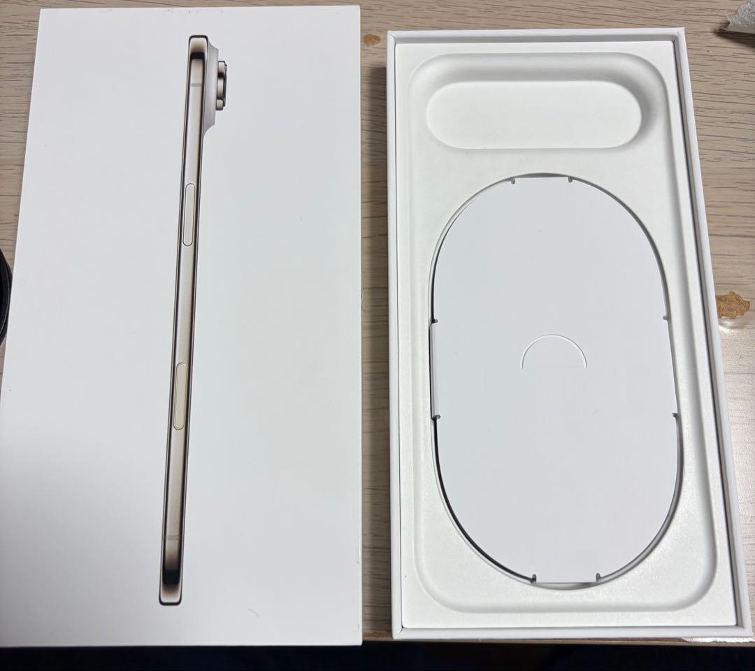 【美品】iPhone air 256GB ライトゴールド　casefinite