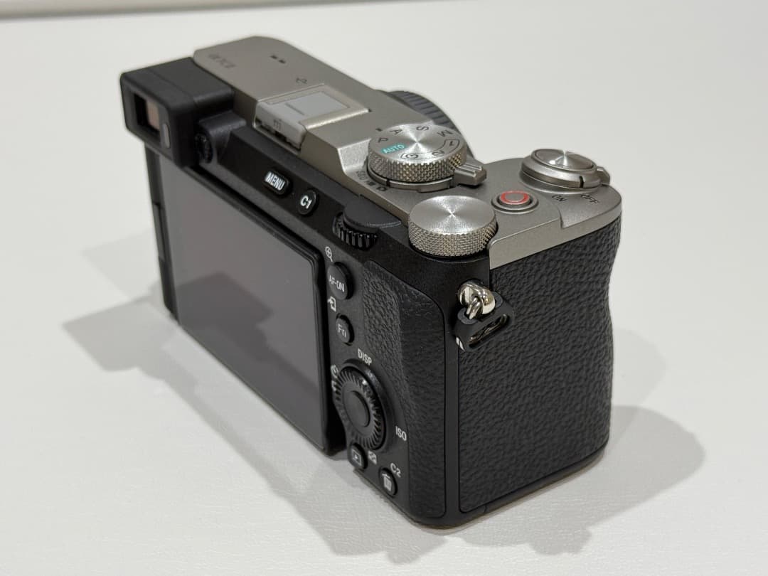 【ほぼ新品/保証付】SONY α7C II ILCE-7CM2 ミラーレス一眼