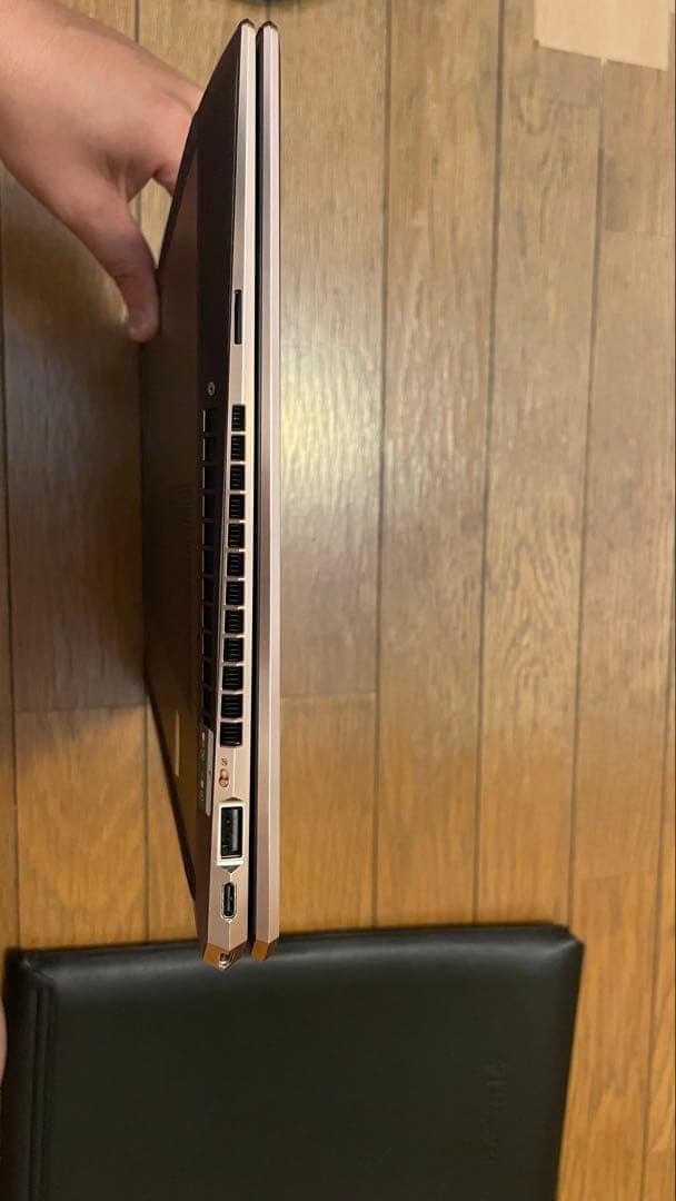 美品HP Spectre x360 i7 10th 1TBパフォーマンスモデル