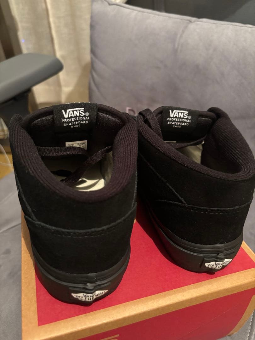 新品未使用　VANS Half Cab 25.5㎝