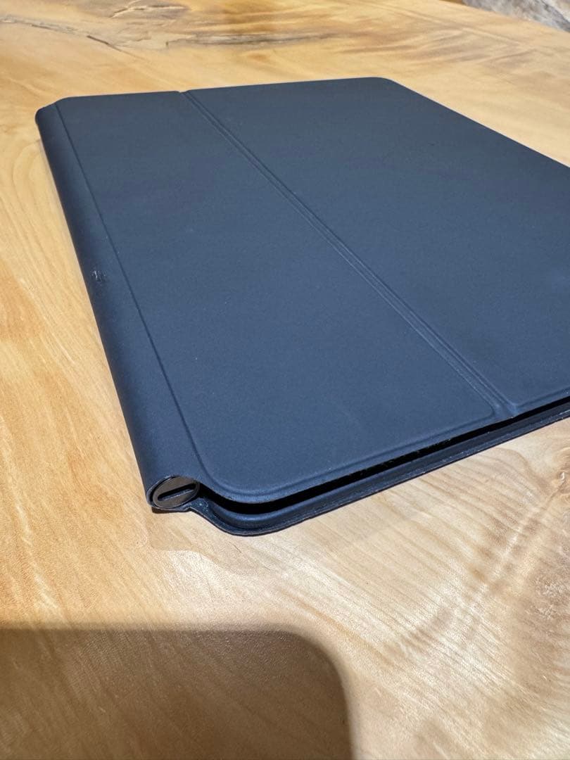 【美品】 iPad Pro 12.9第4世代+Magic Keyboard付き