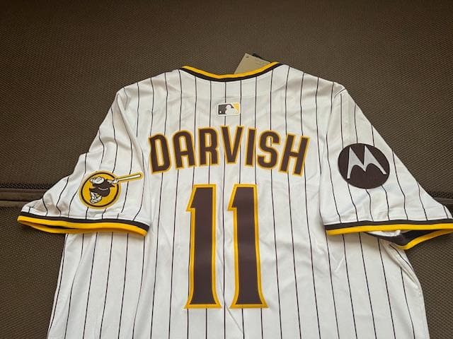 ダルビッシュYu11パドレスLimitedバットマンパッチ付ジャージL