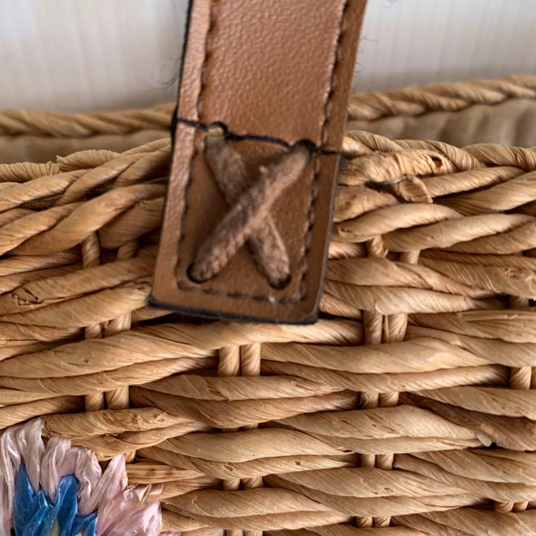 サンリオ　　キティーバタフライ