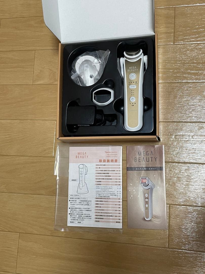 MEGA BEAUTY 美顔器