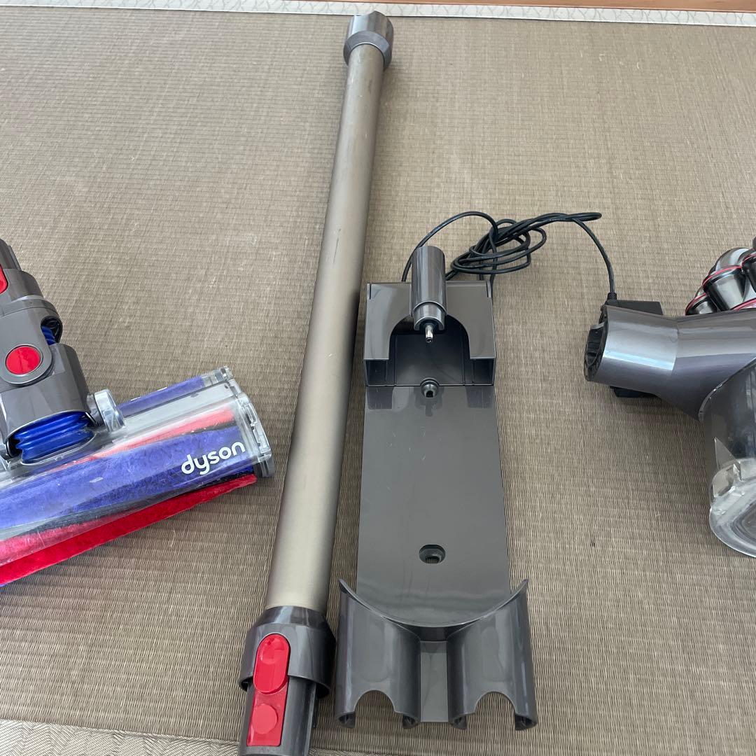 動作確認済　Dyson SV10 V8 掃除機