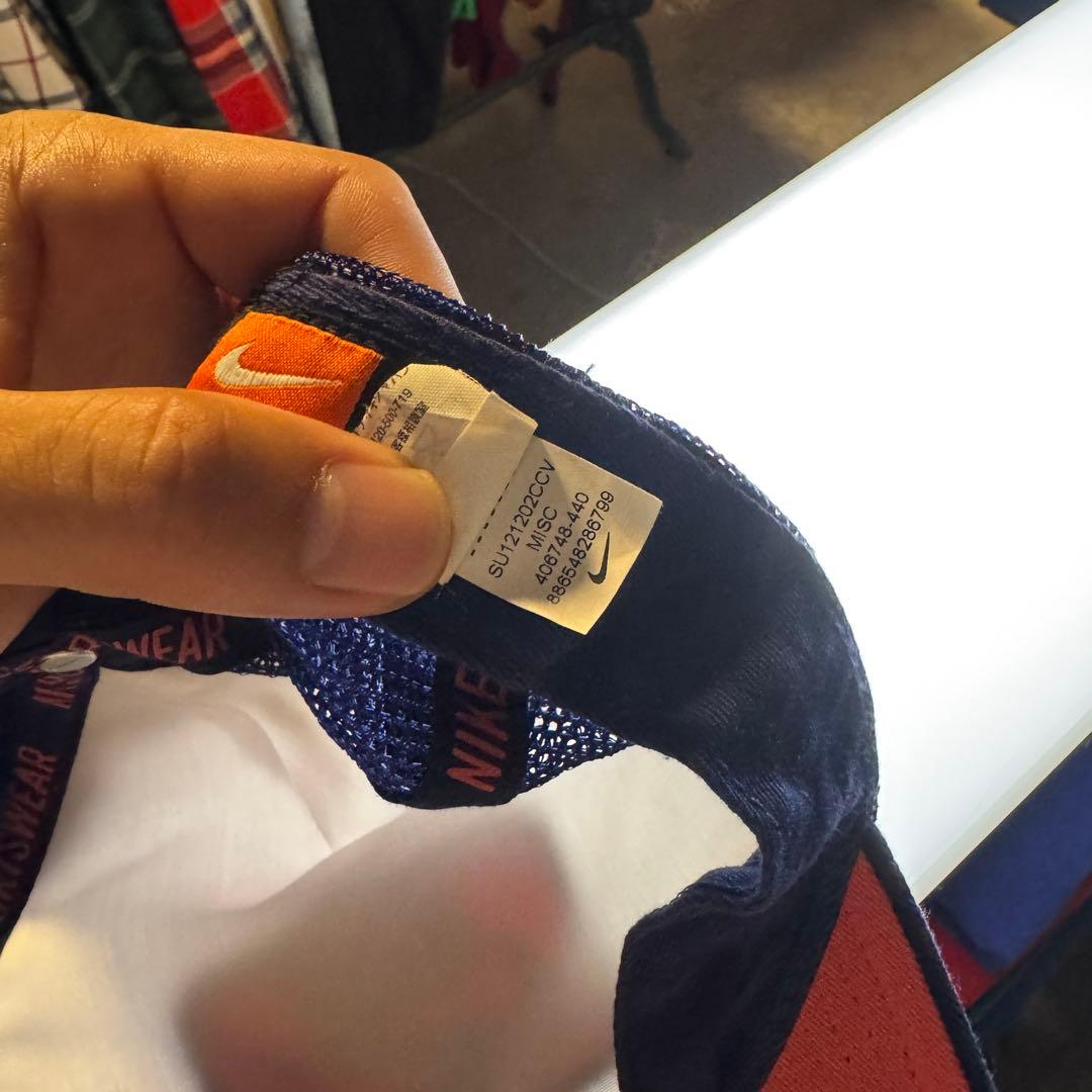 NIKE ナイキ メッシュキャップ トラッカーズキャップ ワッペン ネイビー