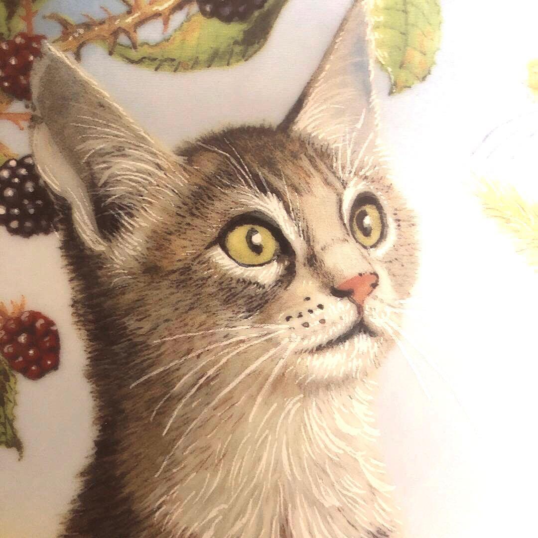 【リモージュ】☆Limoges☆猫とリスの陶器製飾り皿・プレート