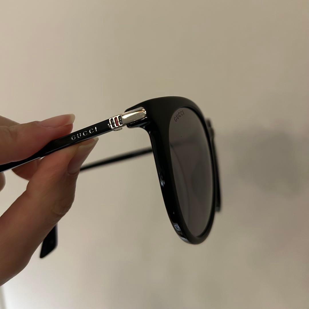 GUCCI ラウンド型サングラス ブラック