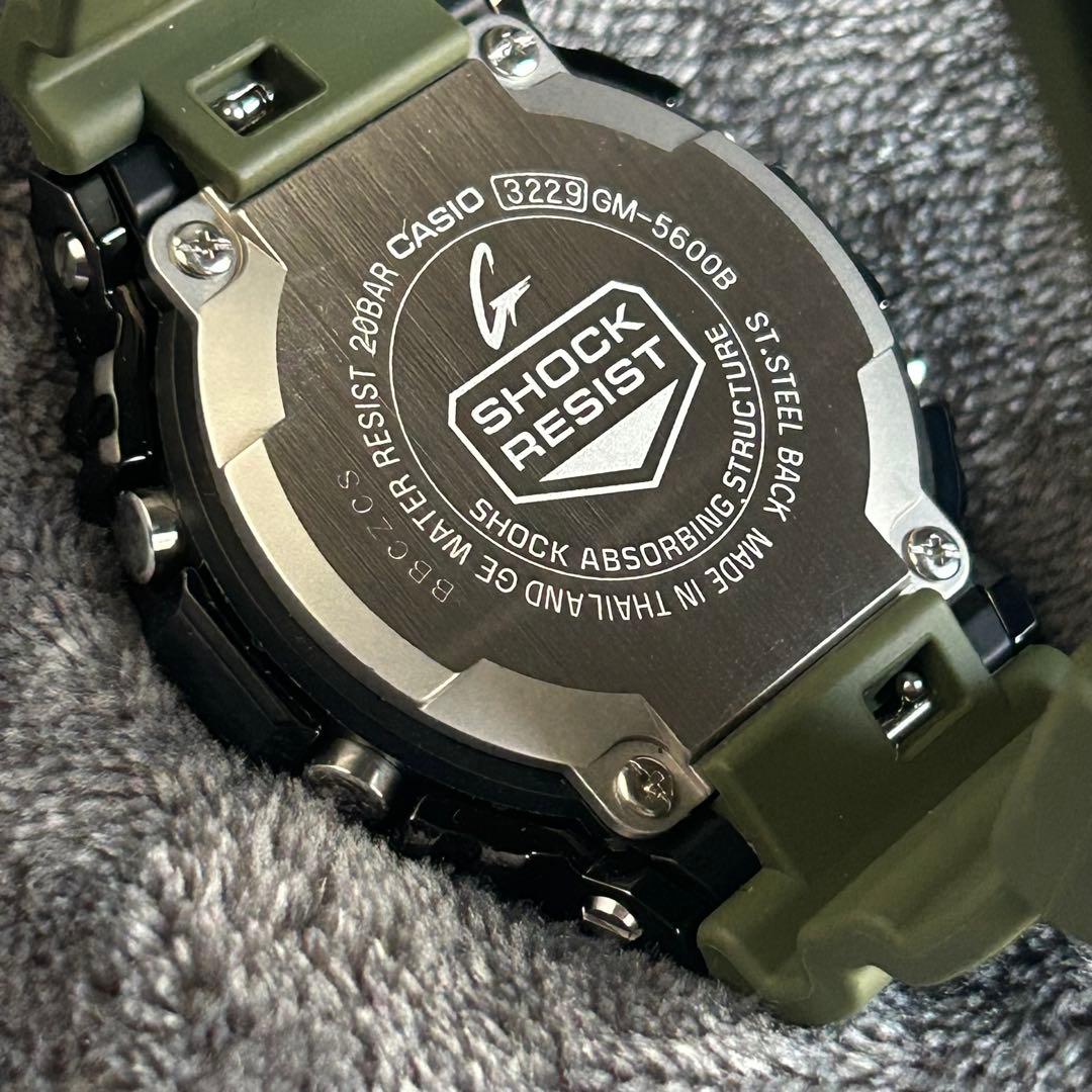 メタル×ミリタリー GM-5600B［美品］カーキグリーン G-SHOCK