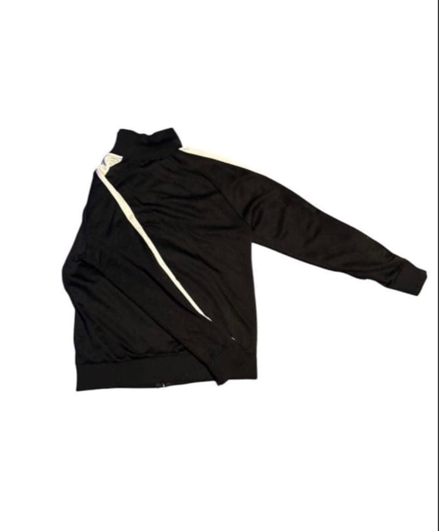 ラ*ト様 PUMA T7 セットアップ