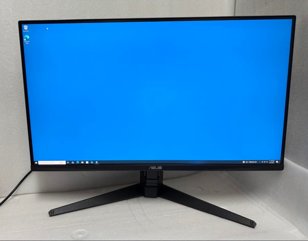 Asus Tuf Gaming 28インチ4K 144Hz中古品