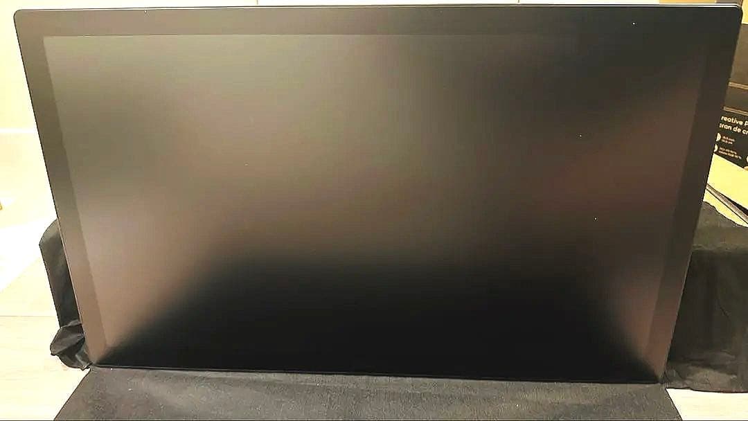 液タブ・ペンタブ Cintiq Pro 22 DTH227K4C