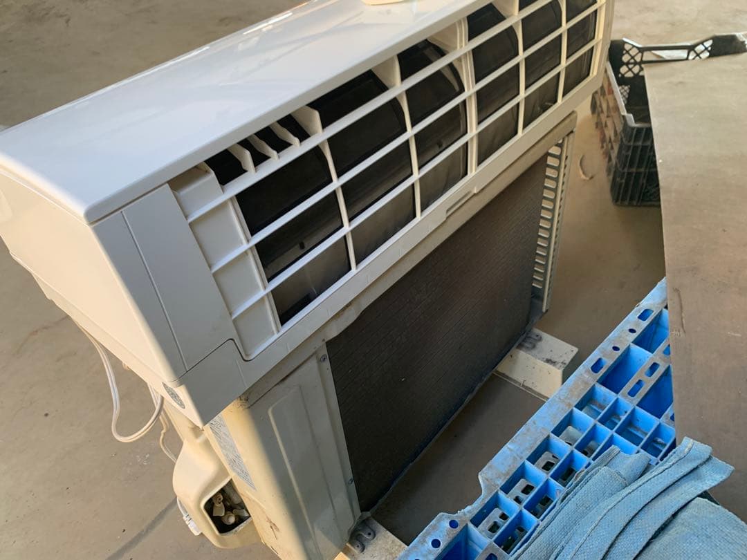 2023年　霧ヶ峰 MSZ-GV2523-W [ピュアホワイト]