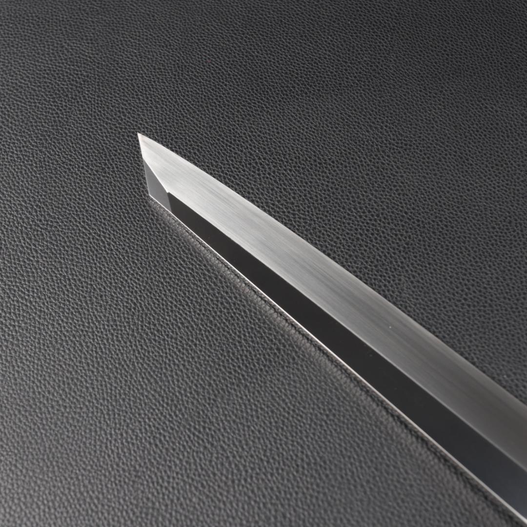 8752切付柳刃包丁9寸鏡面仕上げ刺身包丁 刃は究極の切れ味 黒檀黒水牛角八角柄