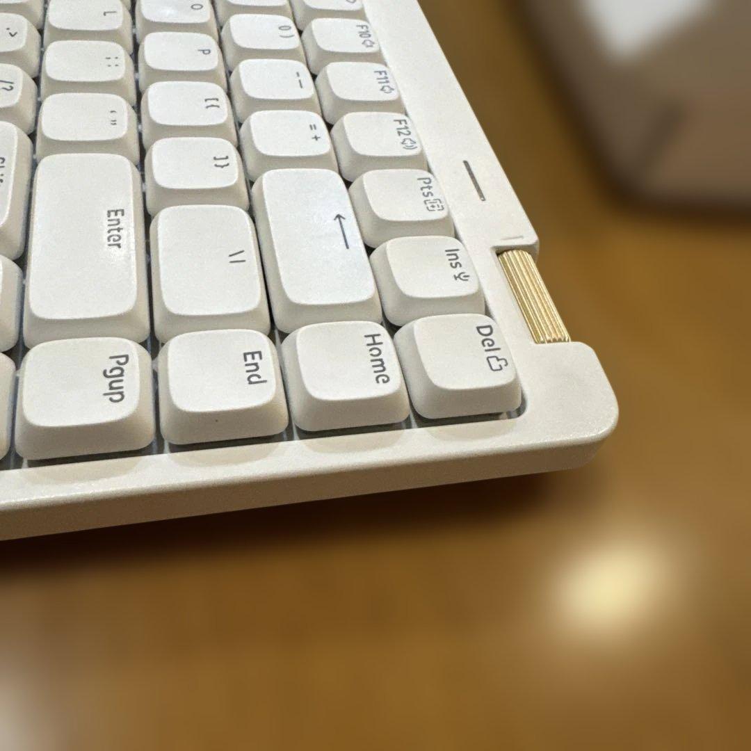 Lofree Flow Lite 84 ホワイト US配列 ロープロキーボード