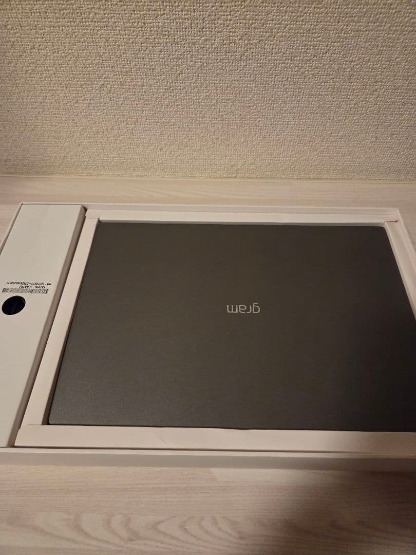Windowsノート本体 LG gram 13Z990-VA76J i7 512GB SSD 8GB