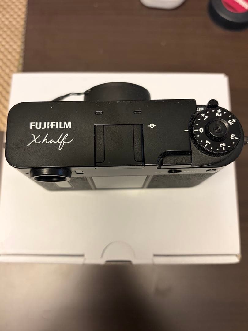 FUJIFILM X half コンパクトデジタルカメラ ブラック