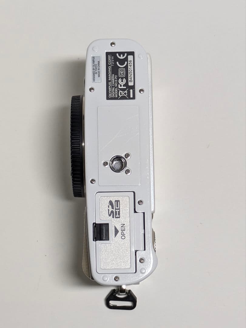 【美品】OLYMPUS ミラーレス一眼レフカメラ ホワイト