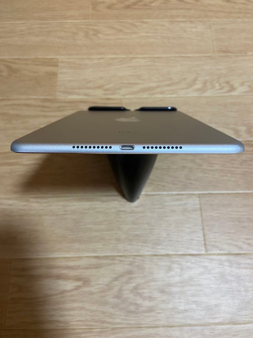Ipad mini4 128GB シルバーWi-Fiモデルバッテリー98%良品