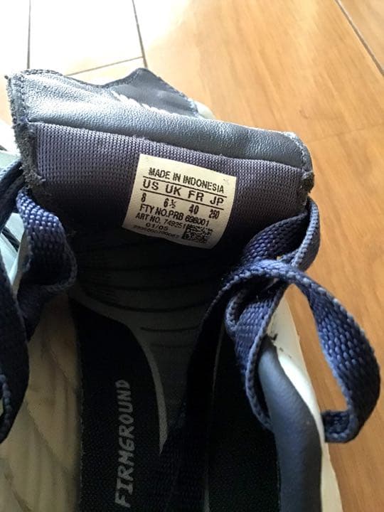 新品未使用　アディダス　プレデターパルス