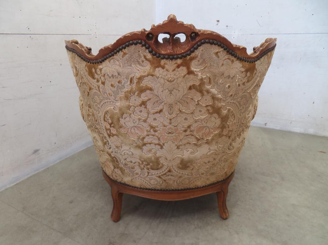美品■イタリア■ロココ様式■金華山張り■単鋲■1人掛けソファ■ルイⅩⅤ■透かし彫