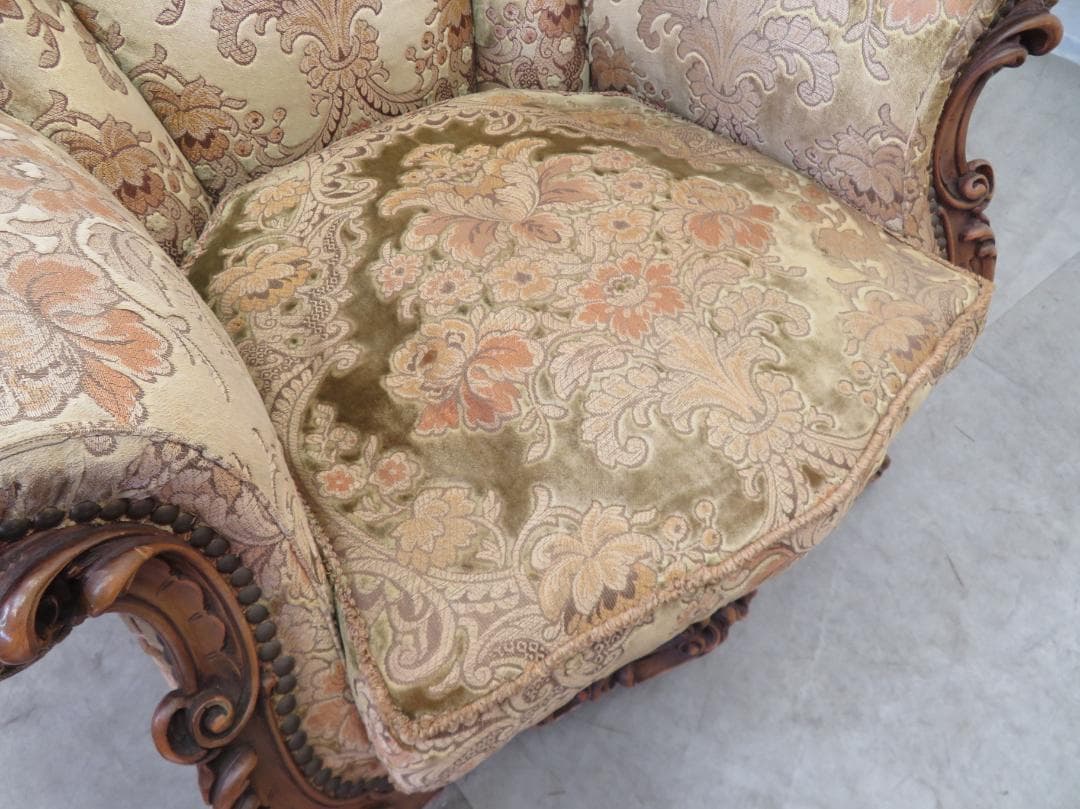 美品■イタリア■ロココ様式■金華山張り■単鋲■1人掛けソファ■ルイⅩⅤ■透かし彫