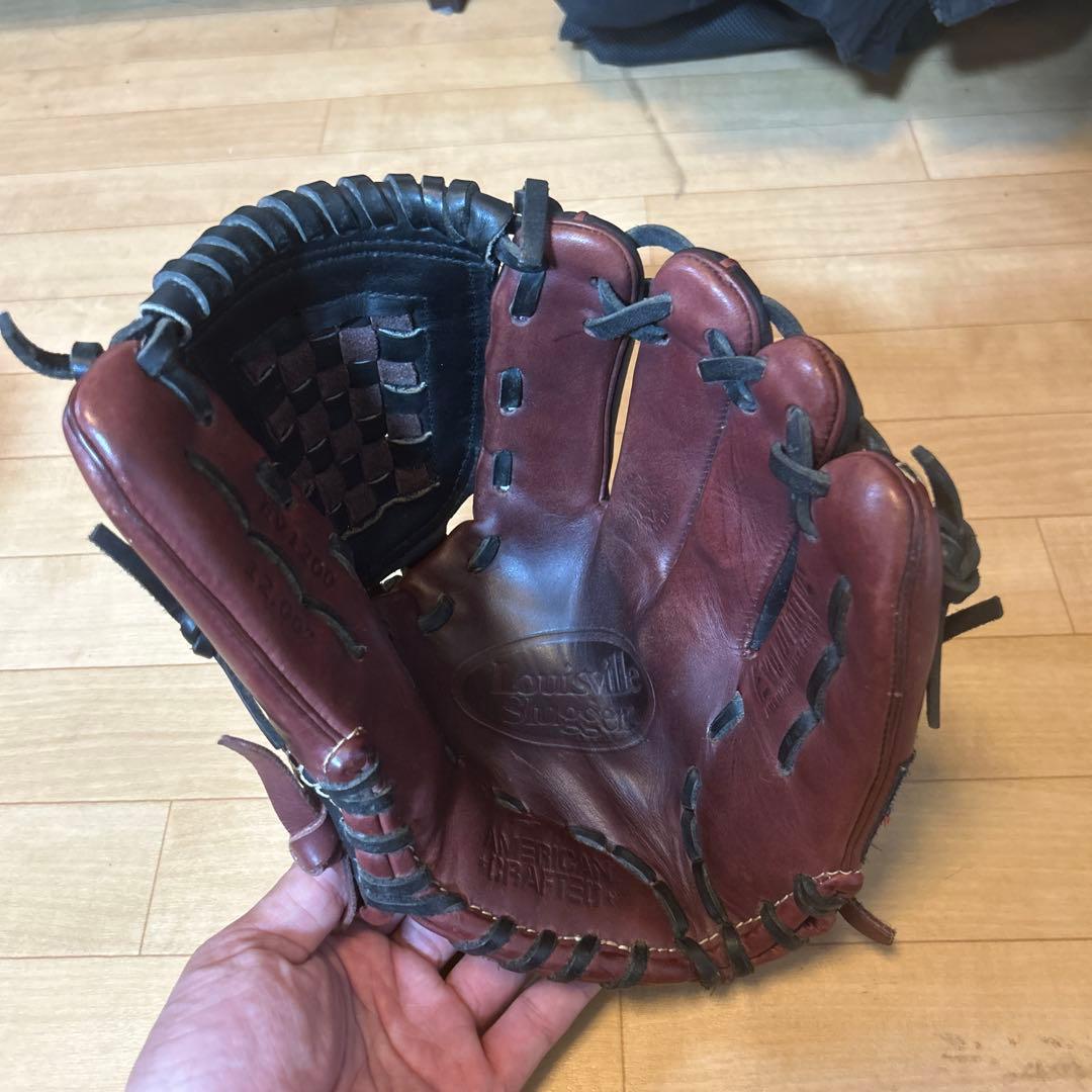 Louisville Slugger 硬式グローブ 黒茶