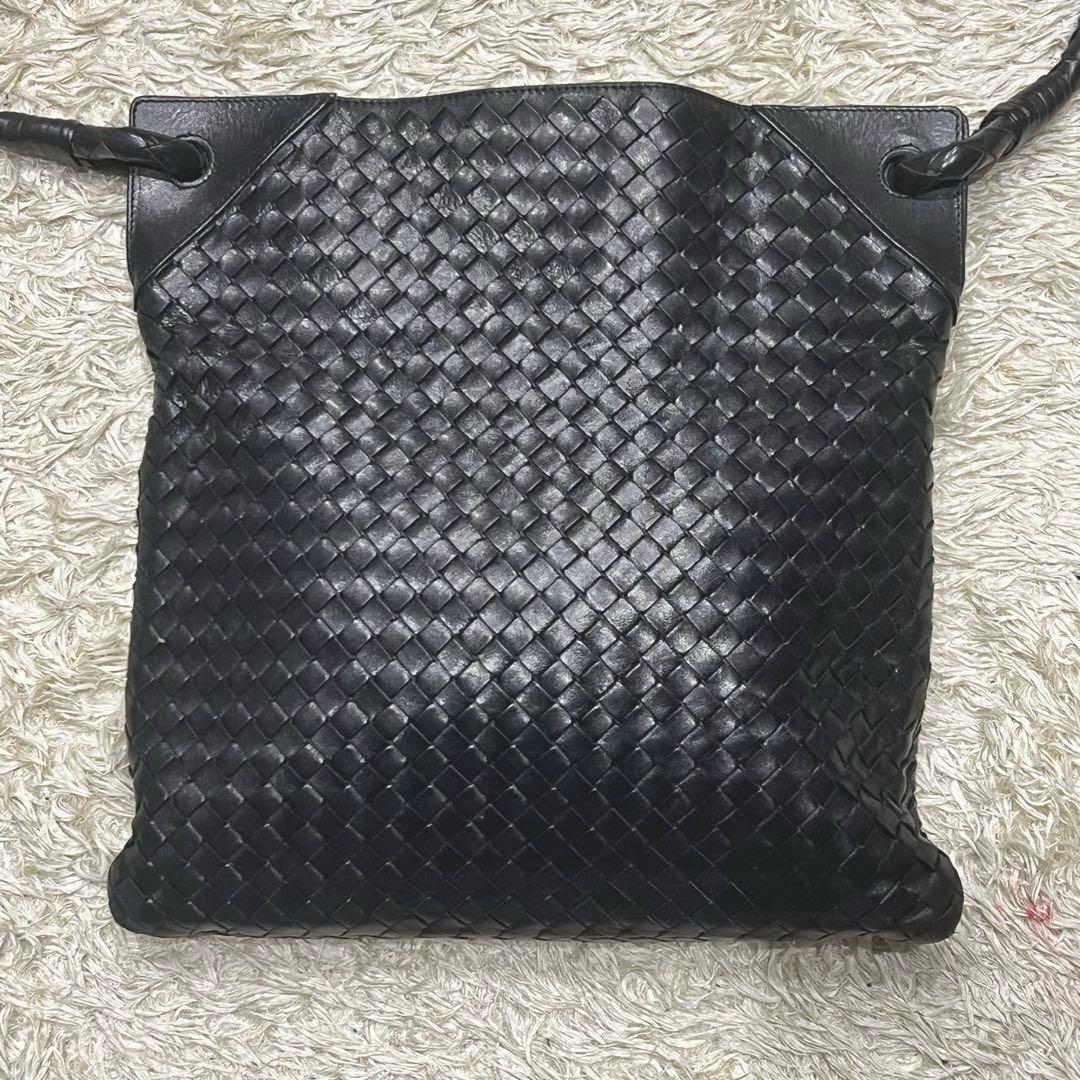 美品✨ボッテガヴェネタ イントレチャート ショルダーバッグ レザー ブラック