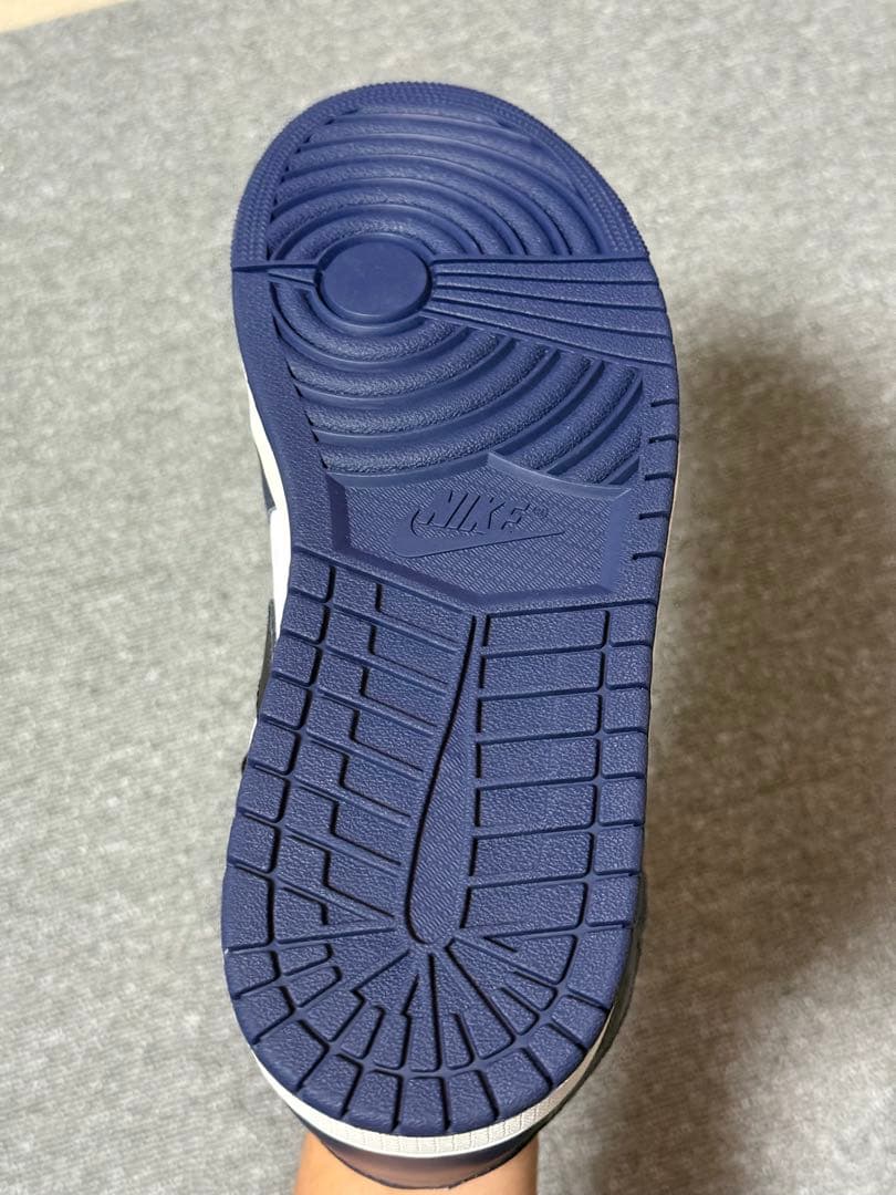 美品　未使用 定価以下 NIKE Air Jordan 1 ジョーダン navy