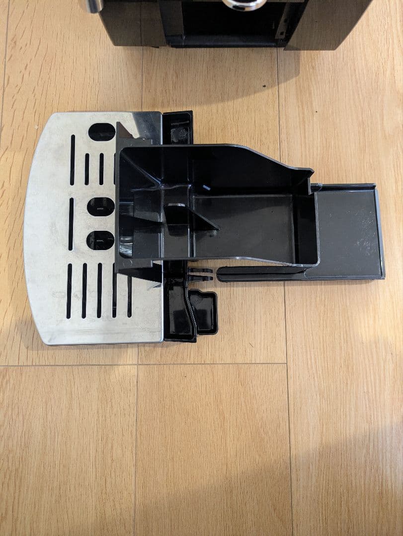 De'Longhi ECAM23120BN デンロギ全自動コーヒーマシーン