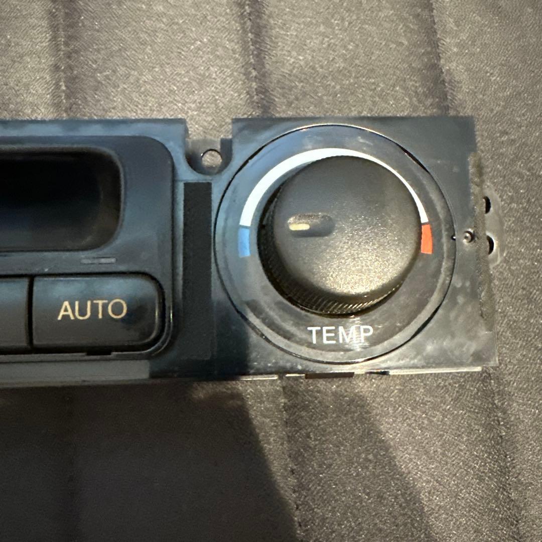 アコードワゴン CE1 CF2 CD3 CD4 CD5 CD6 エアコンパネル