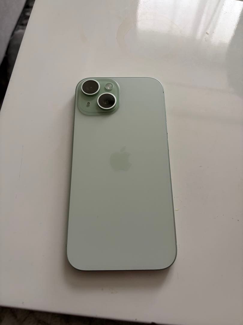Apple iPhone 15ミントグリーン 本体